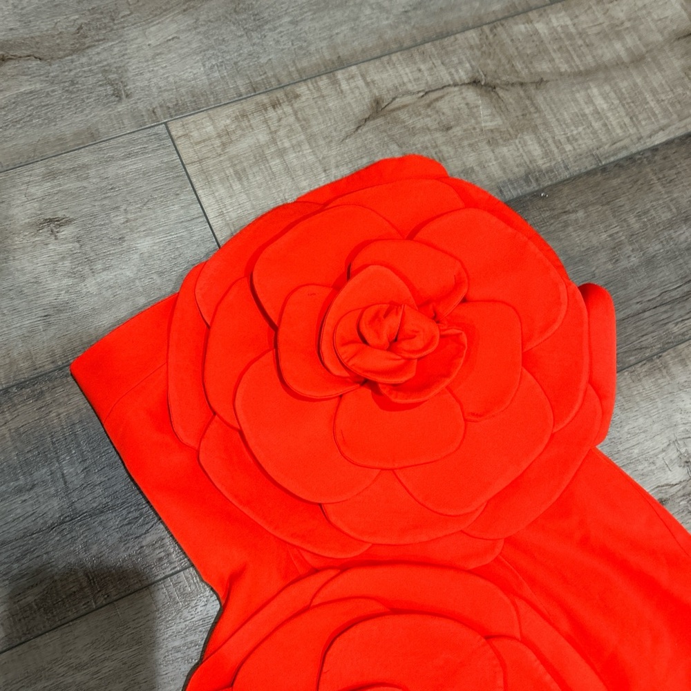 MISCREANTS Rosie red rose mini dress NWT - Picture 6 of 9